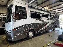 Class A RV tire service